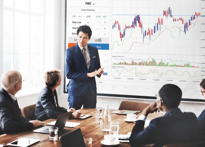 Illustration from the article: How to Choose the Right Investment Advisor for Your Portfolio